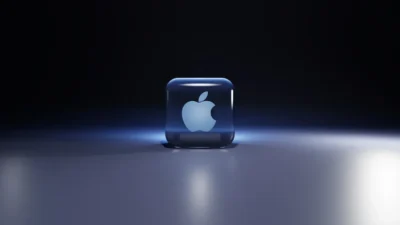 Smartphone Store Apple Logo