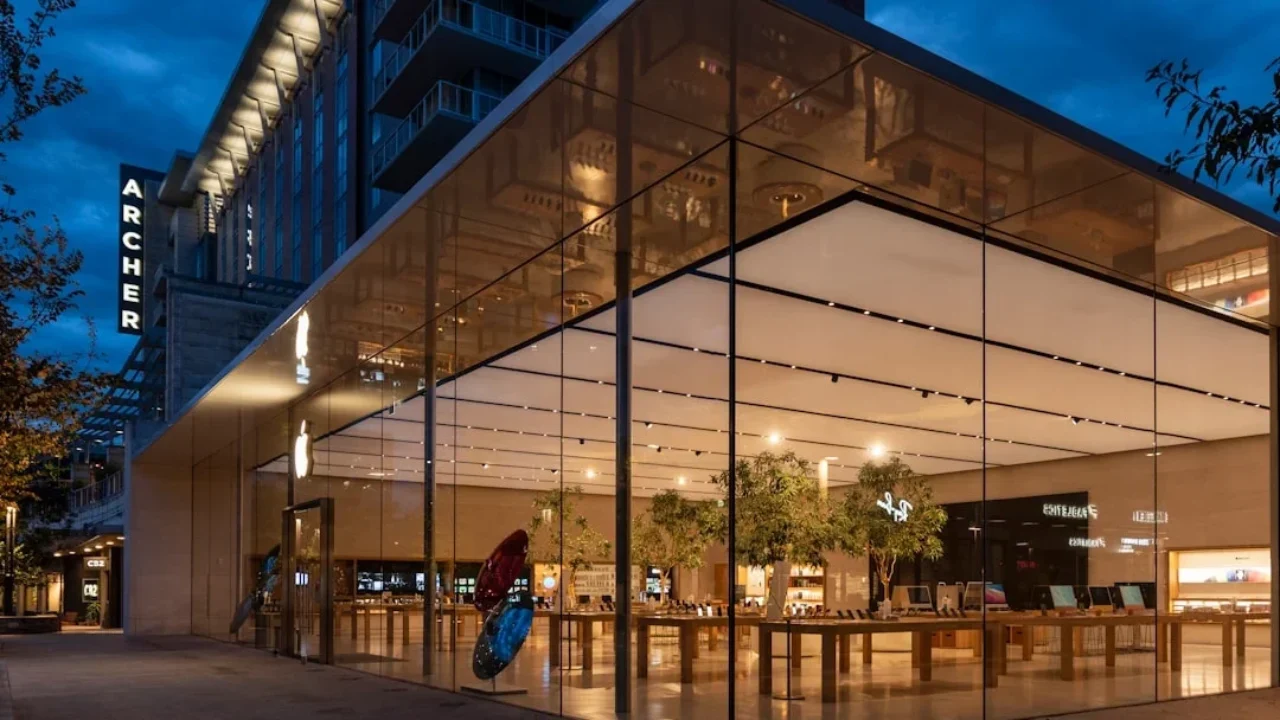 Smartphone Store Modern Building