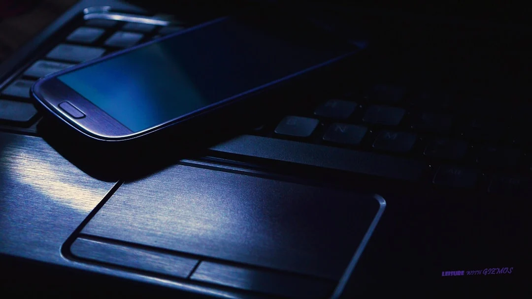 Smartphone Wifi Router Laptop